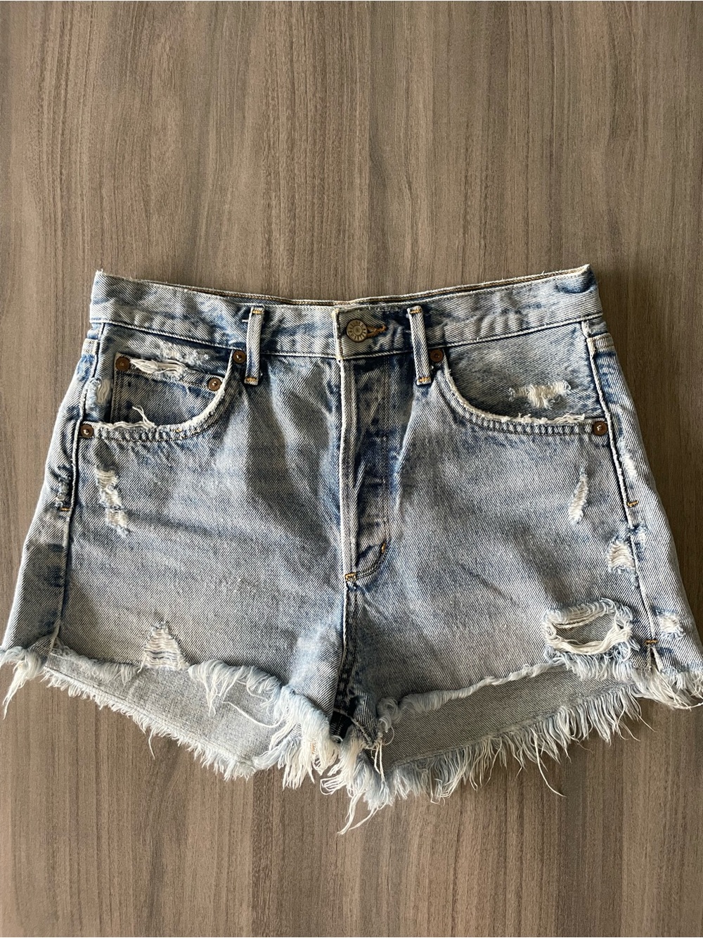 AGOLDE Distressed Denim Shorts Size 27 Raw Hem High Rise Light Wash